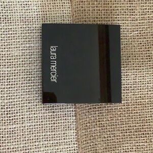 Laura Mercier Blush Infusion in Rose